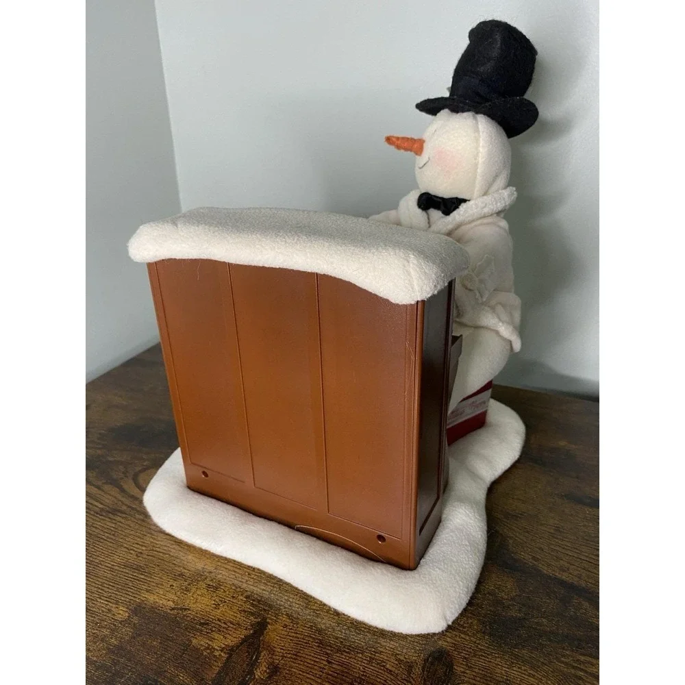 Hallmark Christmas Jingle Pals Animated Singing Piano Playing Snowman 2005 Works
